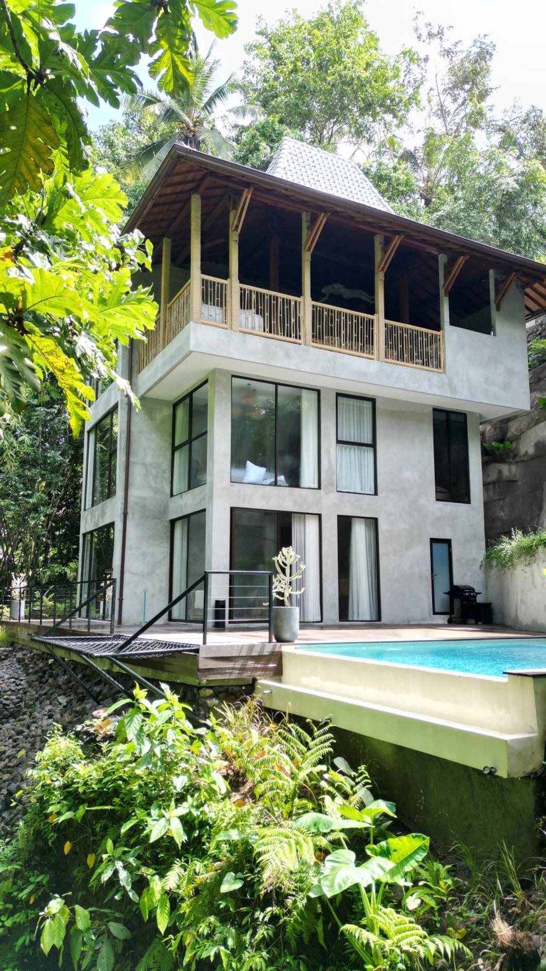 Bamboolina Jungle Unique Art&river Access Villa Ubud
